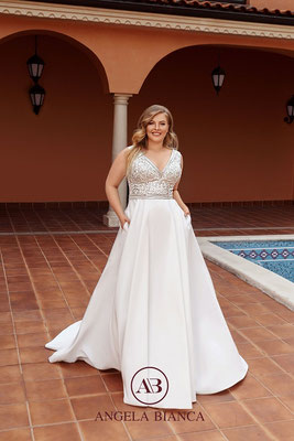 Brautkleid A-Linie große Größe aus Satin mit Glitzer und Taschen vorne