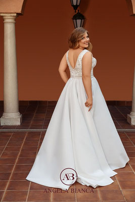Brautkleid A-Linie große Größe aus Satin mit Glitzer und Taschen hinten