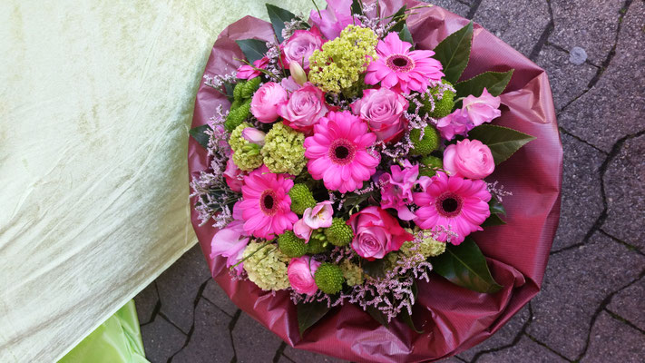 wuerzers-blumendeko.ch
