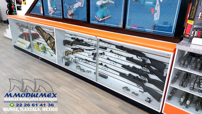 Muebles, mostradores y góndolas metálicas para ferreterías