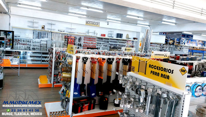 Racks, estantes y góndolas metálicas para ferretería