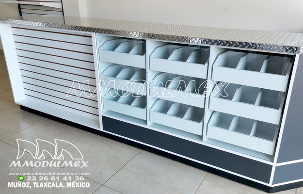 Mostrador para pinturas comex