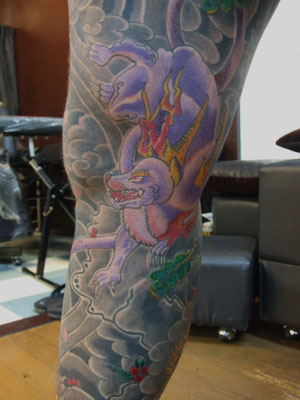  eight tail fox Genestar Tattoo Okinawa JAPAN