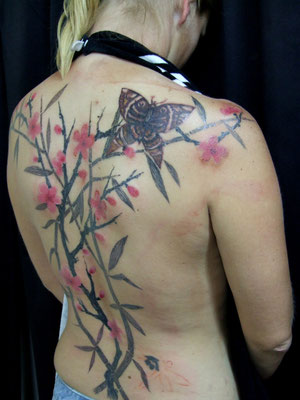 sakura tattoo back pieace