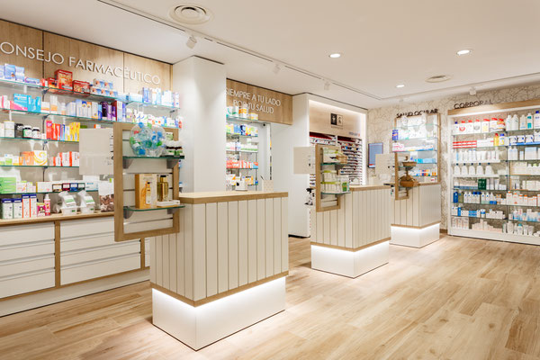 Diseño, proyecto y reforma farmacia  - Galicia