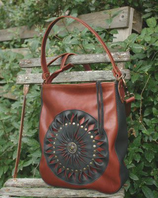 sac à main en cuir artisanal