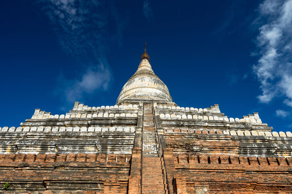 Die Shwesandaw Pagode.