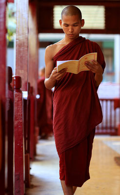 Buddhistische Mönche Myanmars