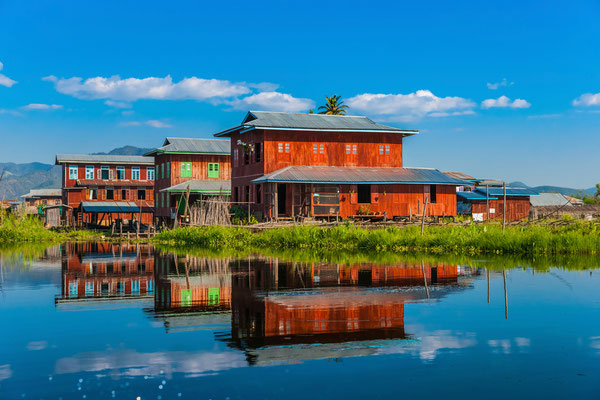Das Leben am Inle-See ist einfach aber die einmalige Kulisse entschädigt dafür. 