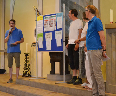 Vorstellung der Gemeinderats-Ausschüsse in der Familienmesse
