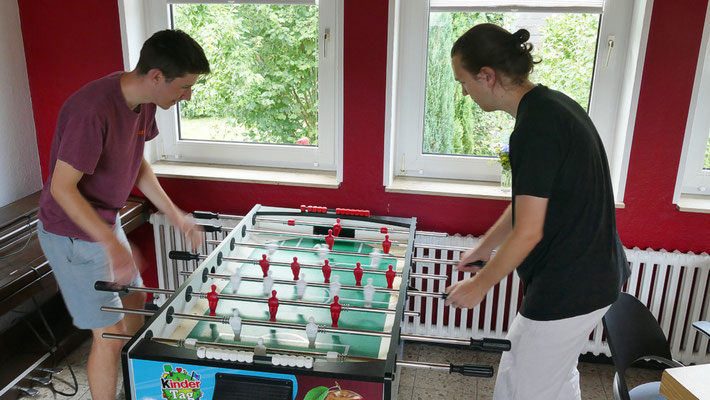 Kicker im Gemeindeheiem