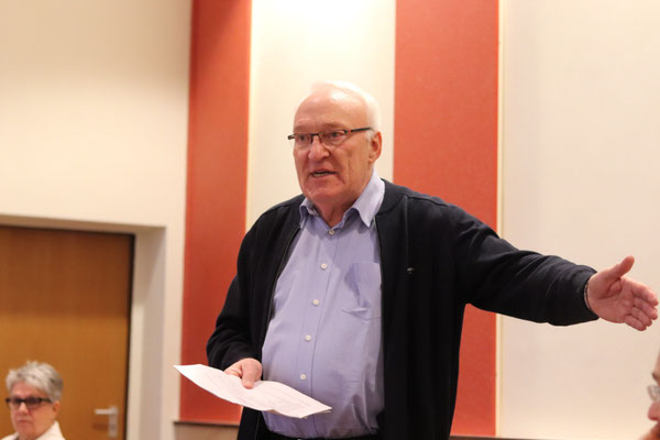 M. Berretz leitet die Vorstandswahl