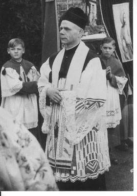 1934 – 1951 Gerhard Hellweg, Pfarrvikar