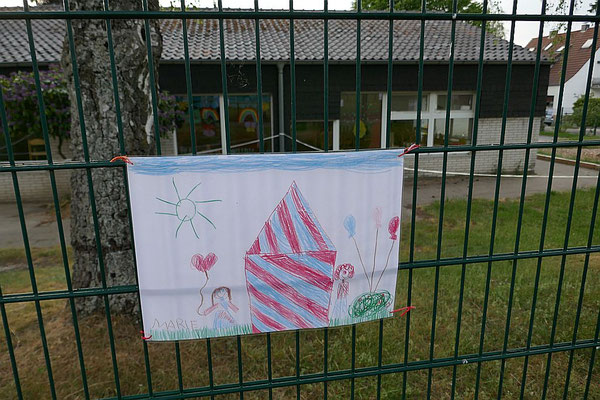 Nur einige der Blilder zum Zirkusprojekt