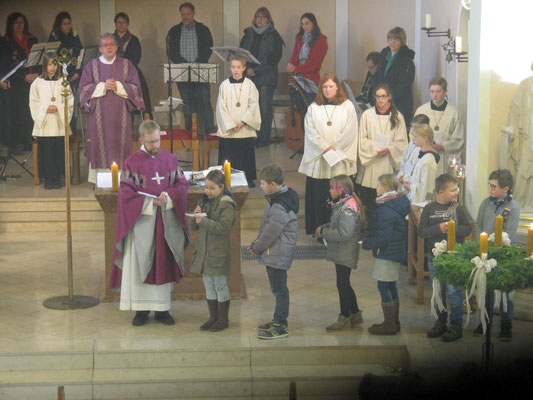 Hl. Messe am Tag des Weihnachtsmarktes 2016