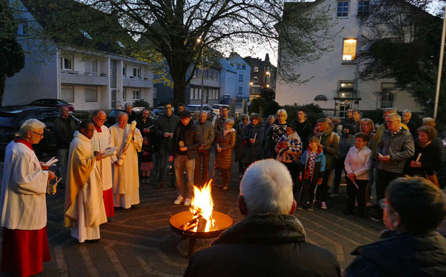 Segnung des Osterfeuers