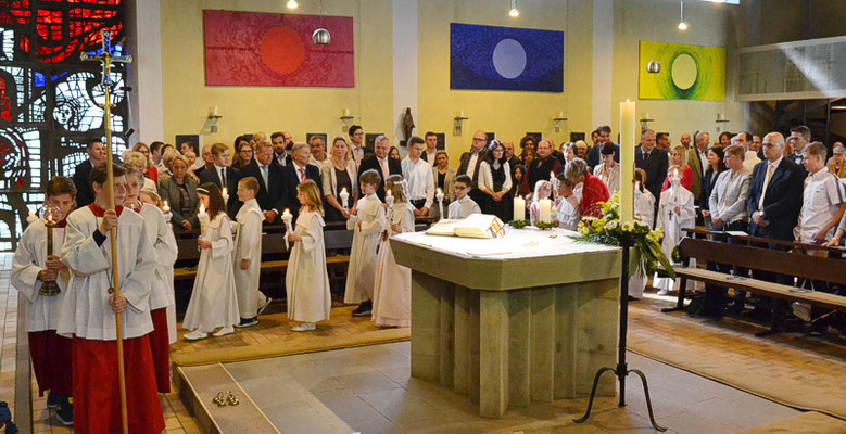 Einzug in die Kirche