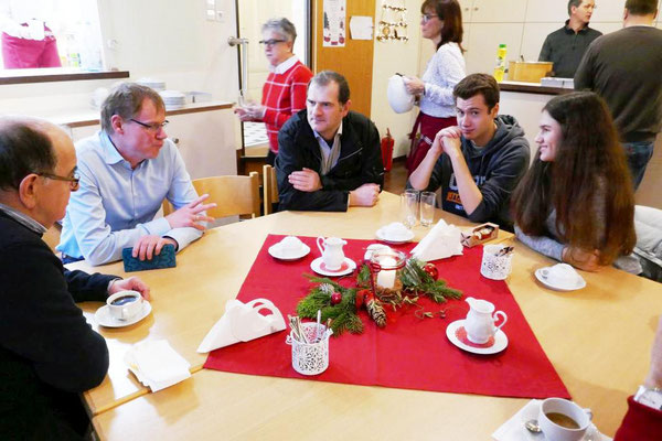 Der Kaffee ist schon eingeschenkt