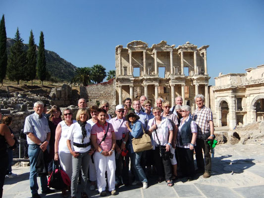 Pilgergruppe in Ephesus (Türkei)