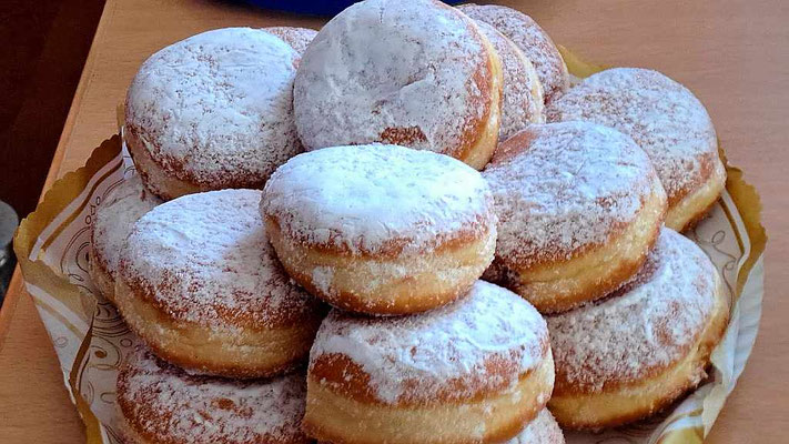 Berliner Ballen durften natürlich nicht fehlen