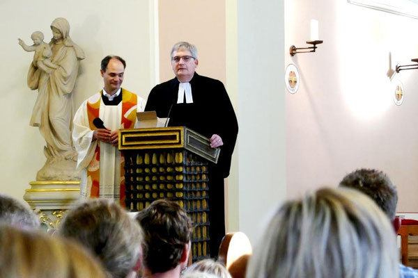 Pfarrer Holger Schmitz und Pfarrer Thomas Bracht (v.l.)