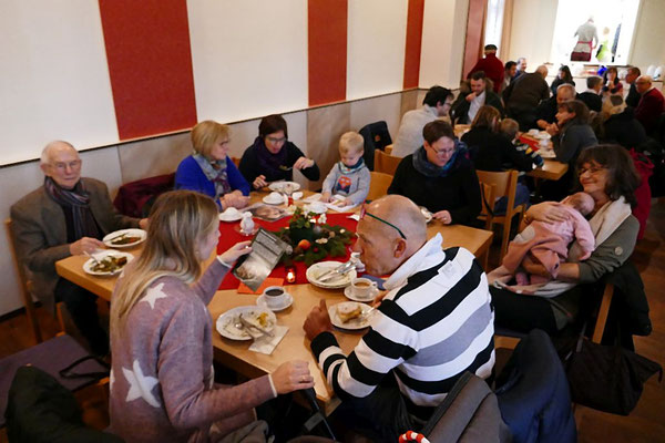 Man lässt es sich schmecken