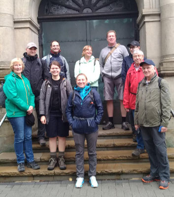 Start an der Kirche St. Josef