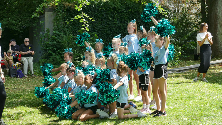 TSG Cheerleader