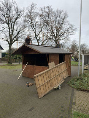 Der Budenaufbau ist in vollem Gange