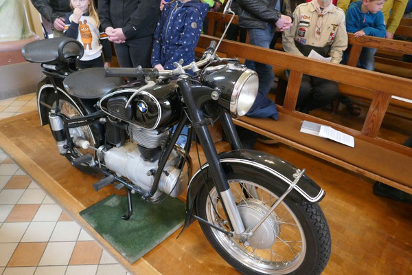 Eine historische BMW aus dem Jahr 1955