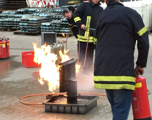 LEDERER_training | Brandschutzhelfer-Ausbildung nach ASR 2.2 (Technische Regeln für Arbeitsstätten | ASR) Bild 1