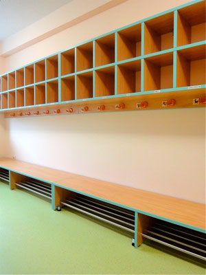 Garderbe mit Schuhablage