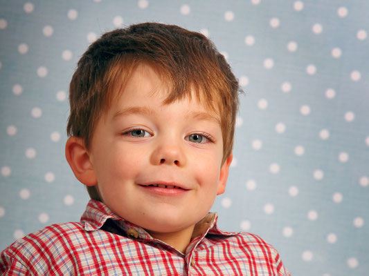 Familienfotografie Familienfotos Kinderfotos von Vajus Fotografie Fotos in Kerpen Frechen Hürth Pulheim Erftstadt Erftkreis Köln 