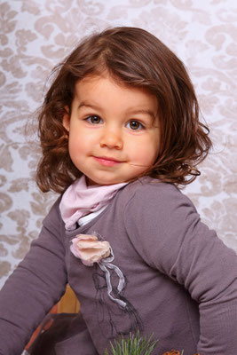 Familienfotografie Familienfotos Kinderfotos von Vajus Fotografie Fotos in Kerpen Frechen Hürth Pulheim Erftstadt Erftkreis Köln 