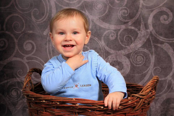 Familienfotografie Familienfotos Kinderfotos von Vajus Fotografie Fotos in Kerpen Frechen Hürth Pulheim Erftstadt Erftkreis Köln 