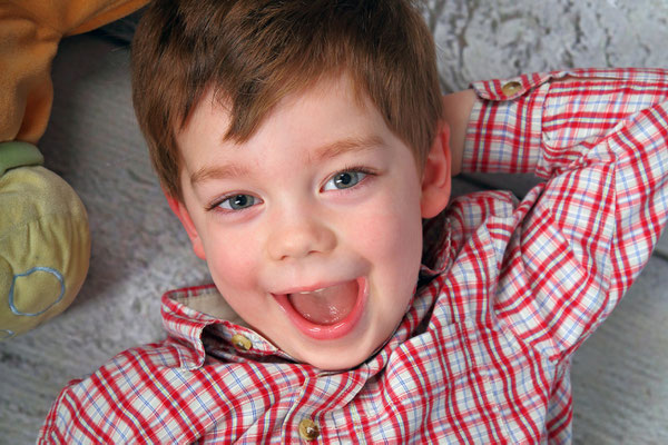 Familienfotografie Familienfotos Kinderfotos von Vajus Fotografie Fotos in Kerpen Frechen Hürth Pulheim Erftstadt Erftkreis Köln 