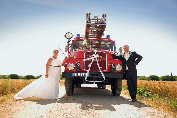 Hochzeitsfotografie Hochzeitsfotos Weddingfotos von Vajus Fotografie Fotos in Kerpen Frechen Hürth Pulheim Erftstadt Erftkreis Köln 