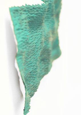 SERENUS 2025 Mischtechnik (Kunststoff, Lack) 30 x 55 x 7 cm