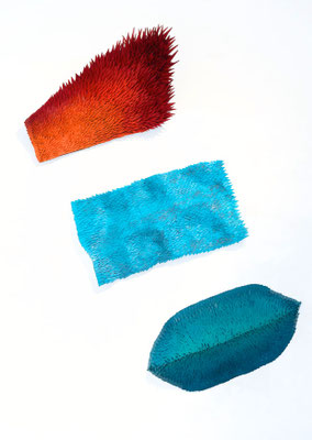 ERUPTUS 30 x 55 x 15 cm I SERENUS 30 x 55 x 7 cm I INTENTIO 25 x 53 x 15 cm I 2025 Mischtechnik (Polymer media, varnish)
