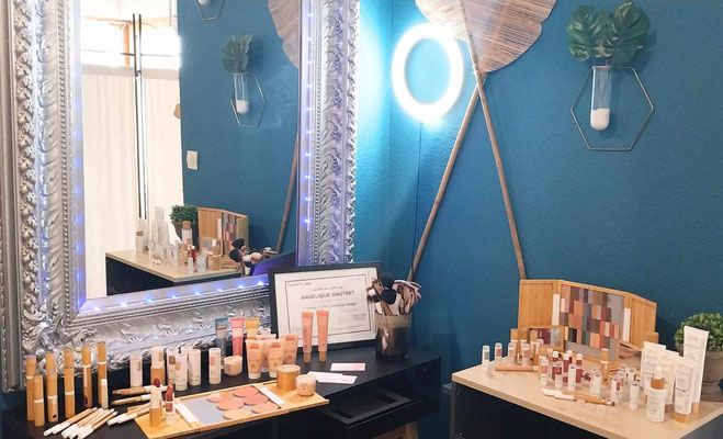 Atelier de maquillage, Renais'Sens Conseil en image vous apprend à vous maquiller avec des méthodes simples. Autour de Gétigné, Basse Goulaine, Clisson...