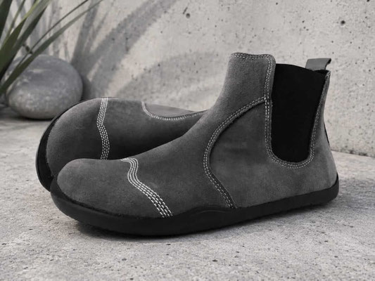 Graue Barfußschuhe aus Veloursleder mit Gummizug