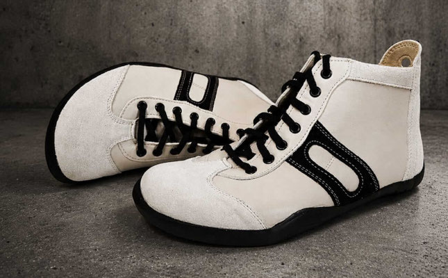 Barfußschuhe Sneaker aus Leder in Creme