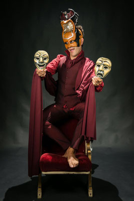 Mascaras Crimen y Telón, Ron Lalá Teatro