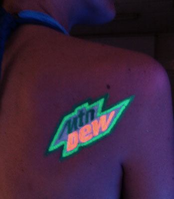 Fluor Paint Logo Mtn Dew Barcelona Beach Festival 2016