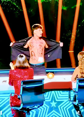 David Roy muestra sus Tatuajes de Tamara Falcó, Paula Echevarría, Flo y Risto Mejide