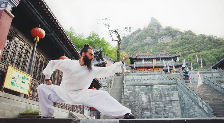 Maestro Zi Xiao en los templos de Wudang