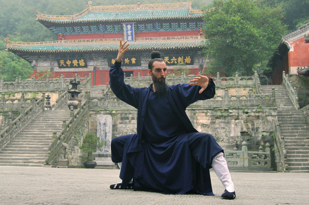 Maestro Zi Xiao en los templos de Wudang