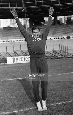 Training session of Russian goalkeeper Lev Ivanovič Jašin. Named as the “Black Spider”, Yashin was voted the best goalkeeper of the 20th century. October 19, 1965 (Universal/GettyImages