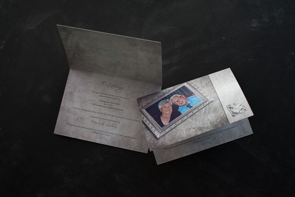 Einladungskarte zur diamantenen Hochzeit im DinA6-Format, querformatig, in der Mitte gefalzt, auf Perlmuttpapier gedruckt I Familie Spahl