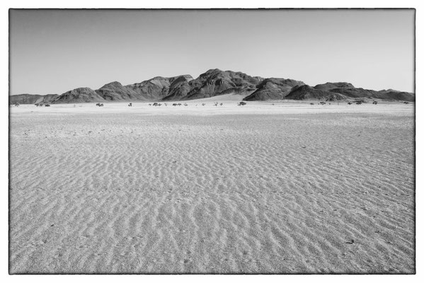C13 / D707 - Namibia